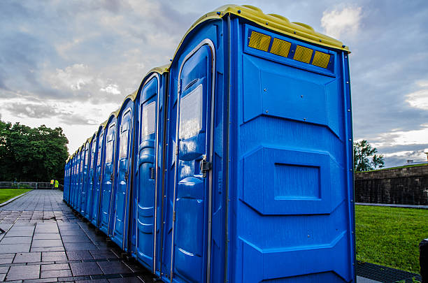 Best Construction site porta potty rental  in New London, MN